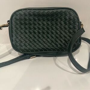 Mali+lili Woven Leather Crossbody Bag - Dark Green